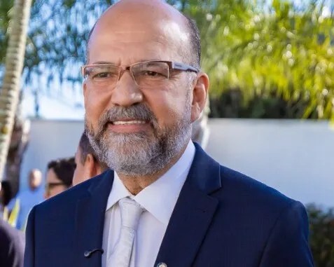 Em deliberação unânime, segunda turma do STF confirma Robério Oliveira como prefeito de Eunápolis