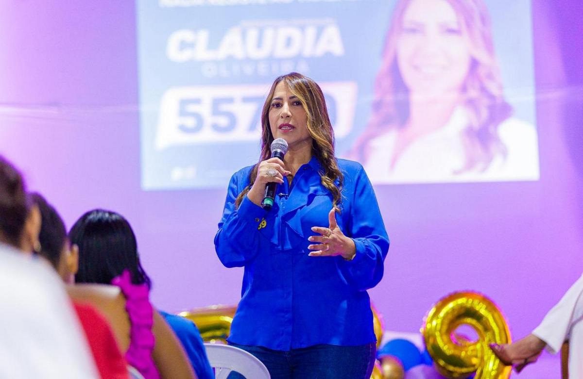 Cláudia Oliveira reúne centenas de mulheres para discutir participação política em Porto Seguro